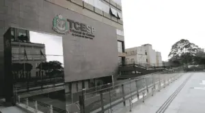 Fachada do TCE-SP, Tribunal de Contas do Estado de São Paulo, para curso de discursivas do concurso TCE-SP da Discursiva na Prática.