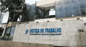 Fachada do Tribunal Regional do Trabalho da 8ª Região (TRT-8), concurso para Analista e Técnico Judiciário no Pará e Amapá.